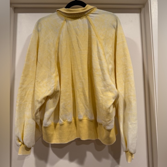 Women’s Urban Outfitters Yellow Knit Top - Picture 6 of 11